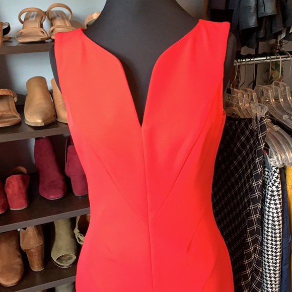 Dress - Picture 2 of 6